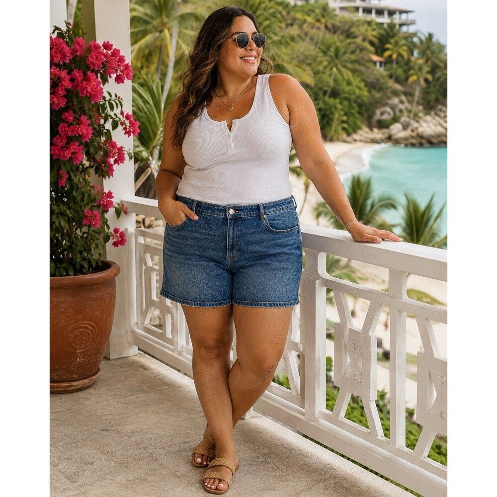 H&M Denim Shorts Womens Plus Size 18 5" Medium Wash Cotton Blend Casual Vacation